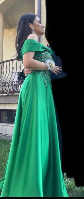 Rochie lungă verde smarald- Creatie originală Caius