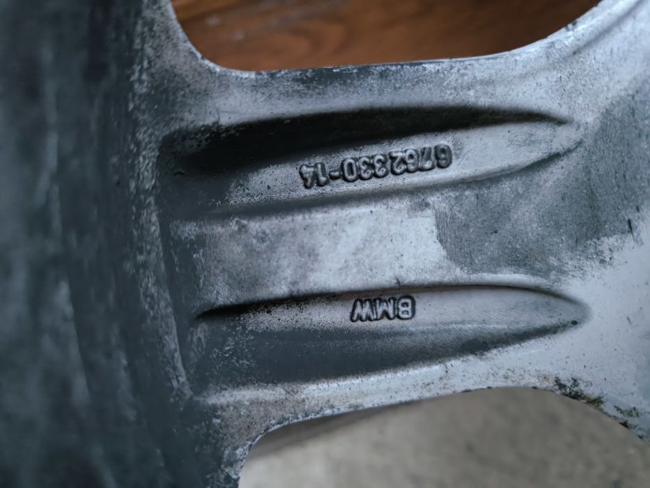 Зимни гуми Michelin 225/45/17 с джанти BMW 5x120 7.5j et40