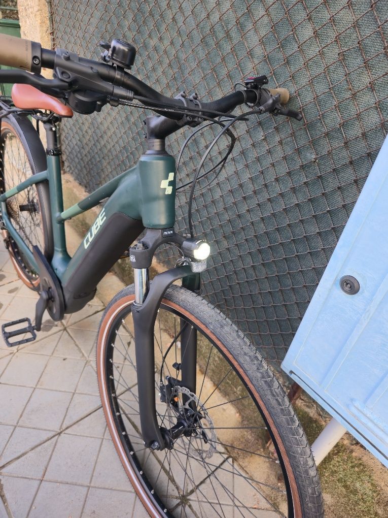 Cube Touring Hybrid 500 Електрически Немски велосипед Bosch двигател