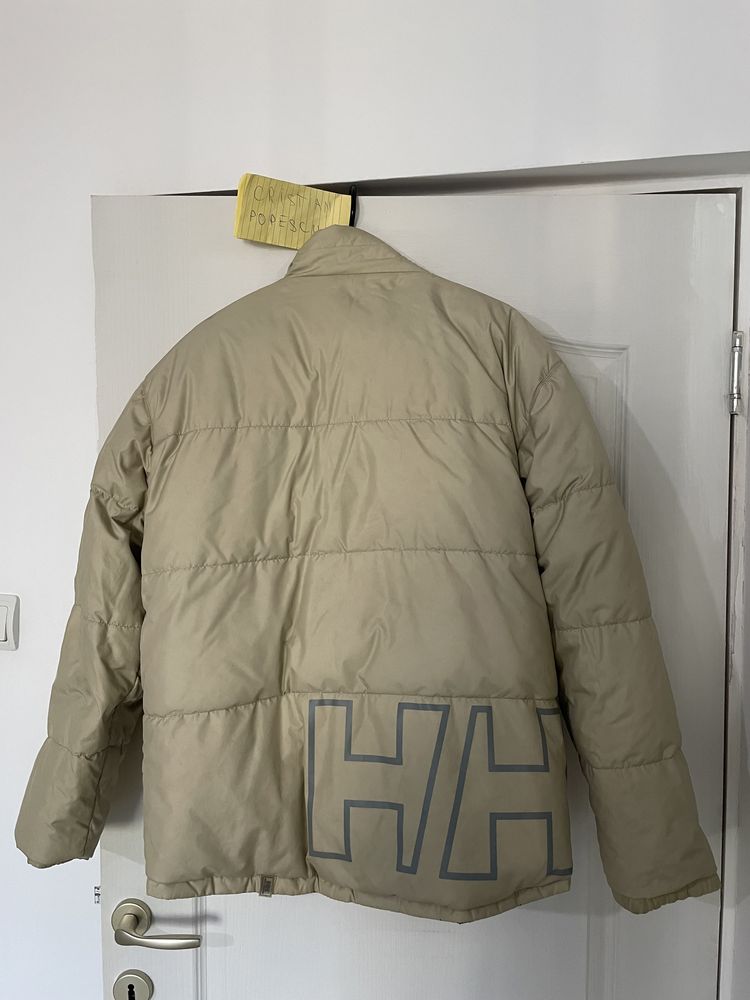 Geaca puffer Helly Hansen M cu 2 fete - similar the north face nuptse