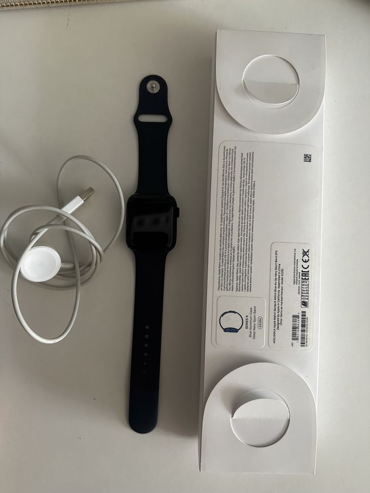 Apple whatch 6, 44mm