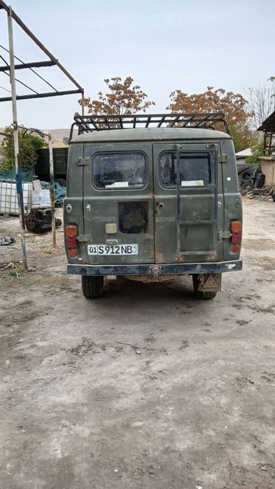Uaz sotiladi.         ..