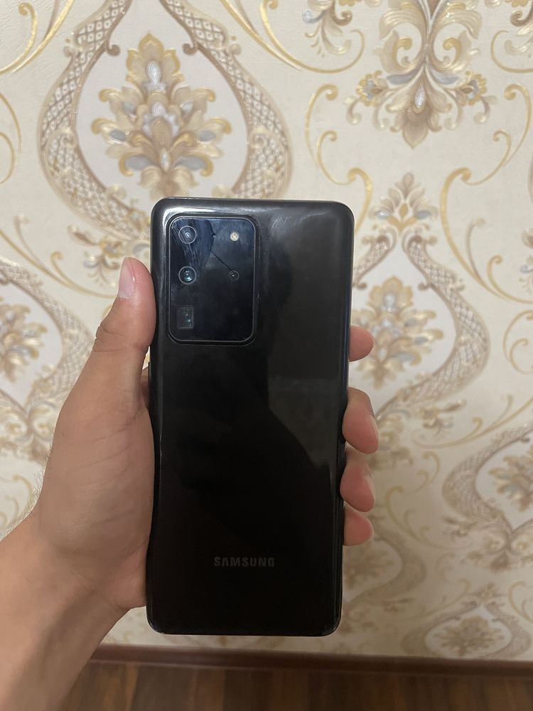 Samsung S20 ultra 12/256