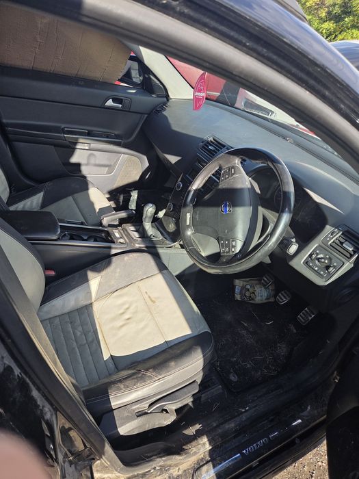 Volvo v50 1.6d на части