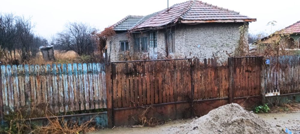 Vand casa zona Matesti, Buzau