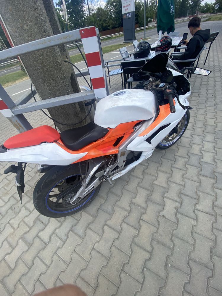 Schimb aprilia rs 125 cc astept variante
