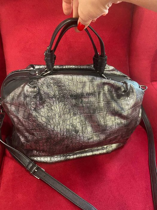 Модная брендовая сумка