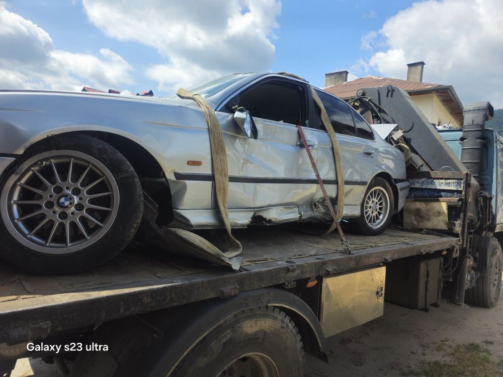 Bmw 525 TDS НА ЧАСТИ!!