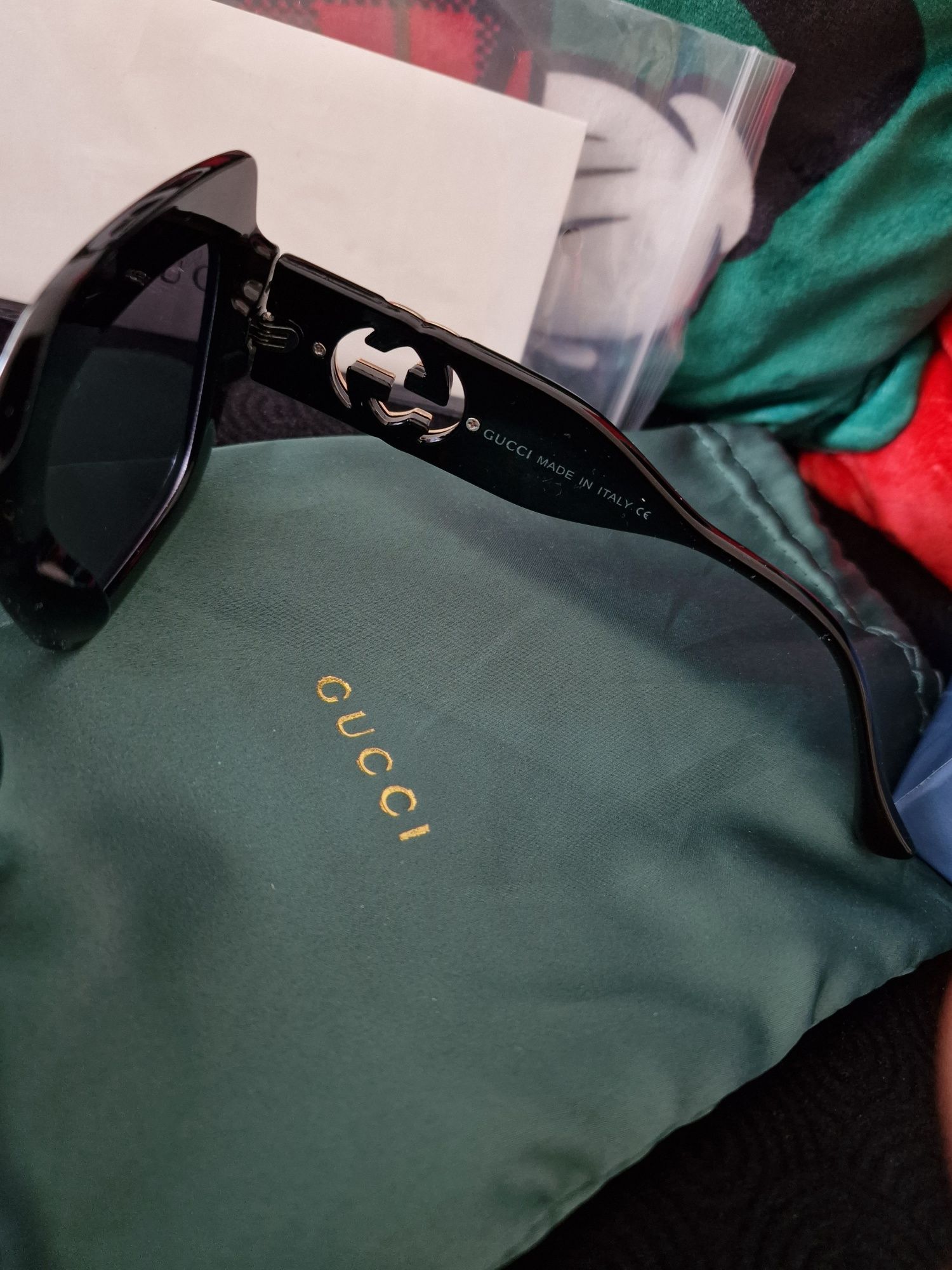 Reducere ochelari gucci preț redus 250 lei