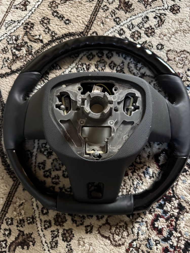 Сотилади Руль 125$ карбон Герц 40$ эстрадный янги