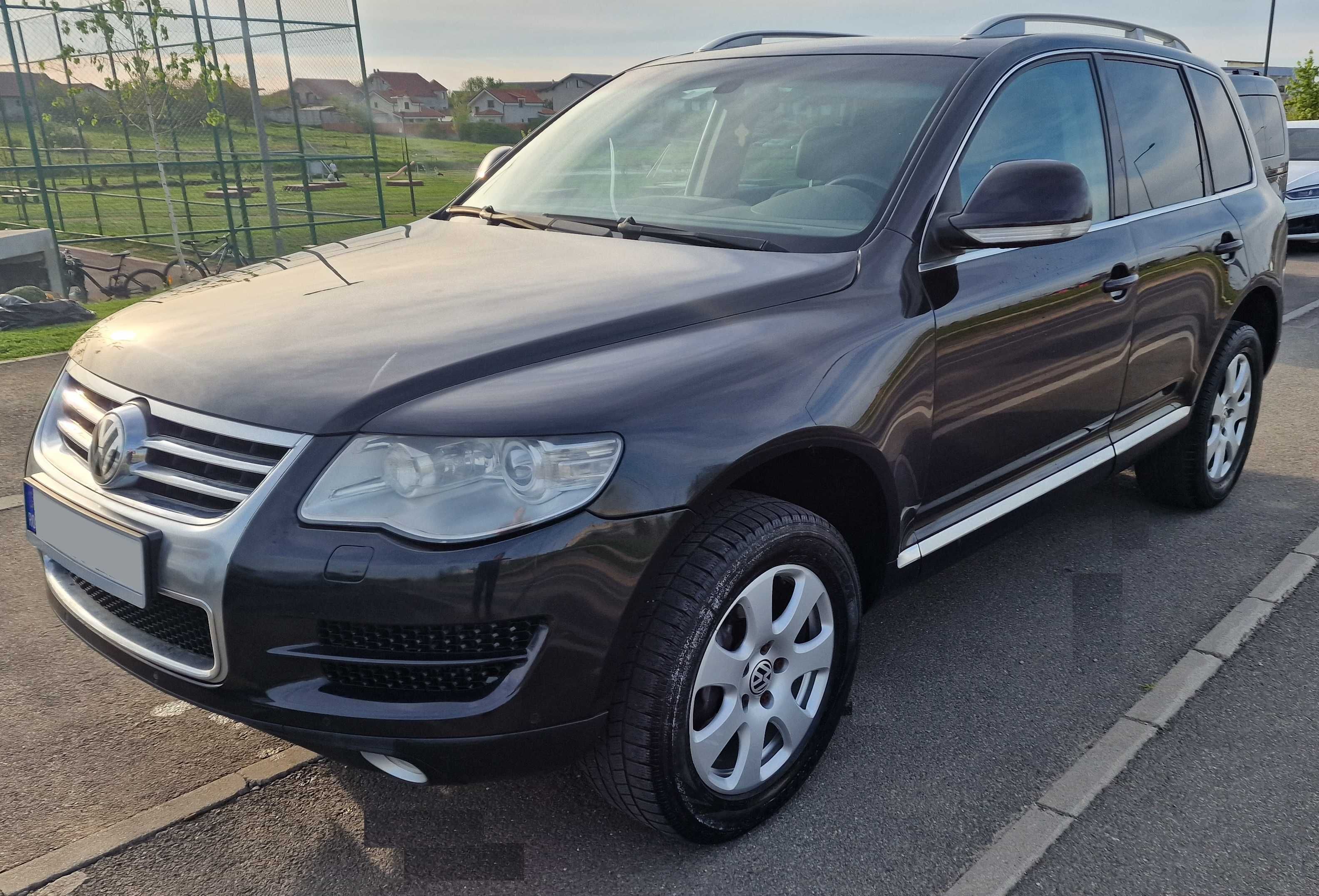 Touareg 3,0 tdi 2008 AUTOUTILITARA