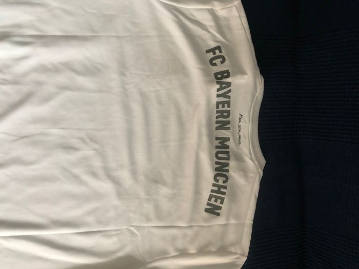 Tricou BayernMunich semnat de Neuer/ Muller... Sezon 2019 2020