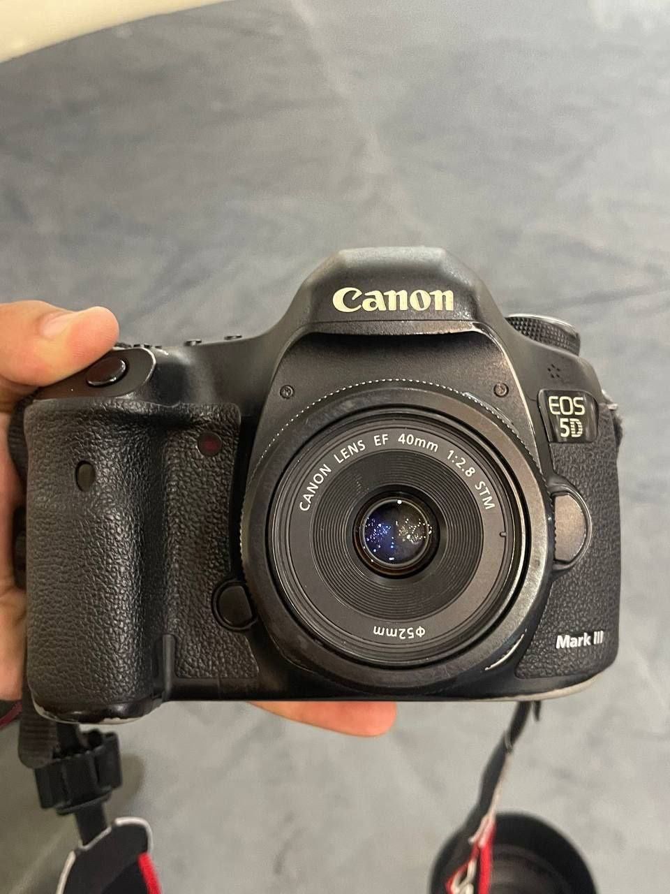 Canon 5 d mark 3 body