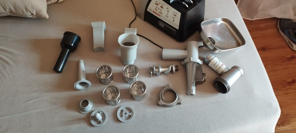 Комбинирана мелачка за месо и зеленчуци