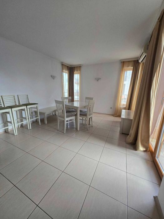 Продава   3 стаен  апартамент в Слънчев бряг