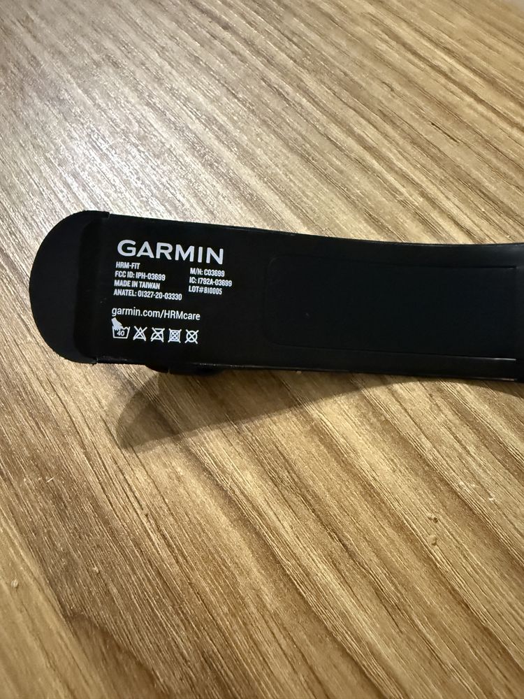 Garmin дамски пулсомер HRM fit