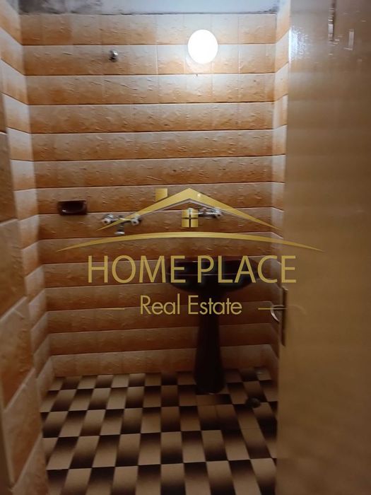 Продава се Четиристаен апартамент в Варна, Автогара - 90 кв.м за 1056 €/кв.м - Снимка #4