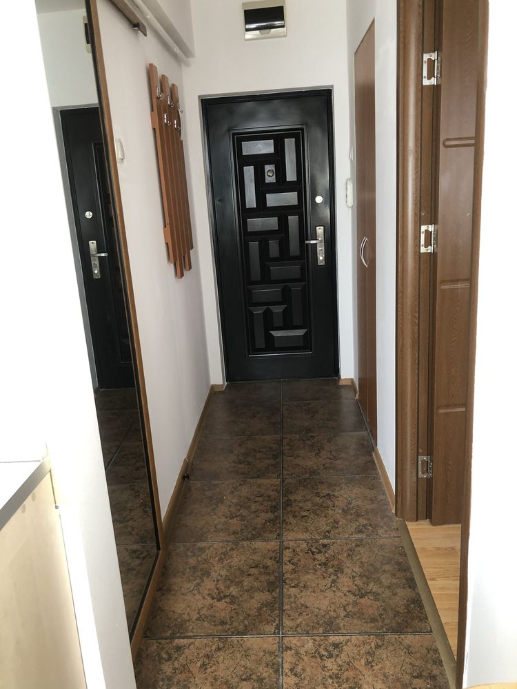 apartament 1camera decomandat ultracentral mp etaj 3/3