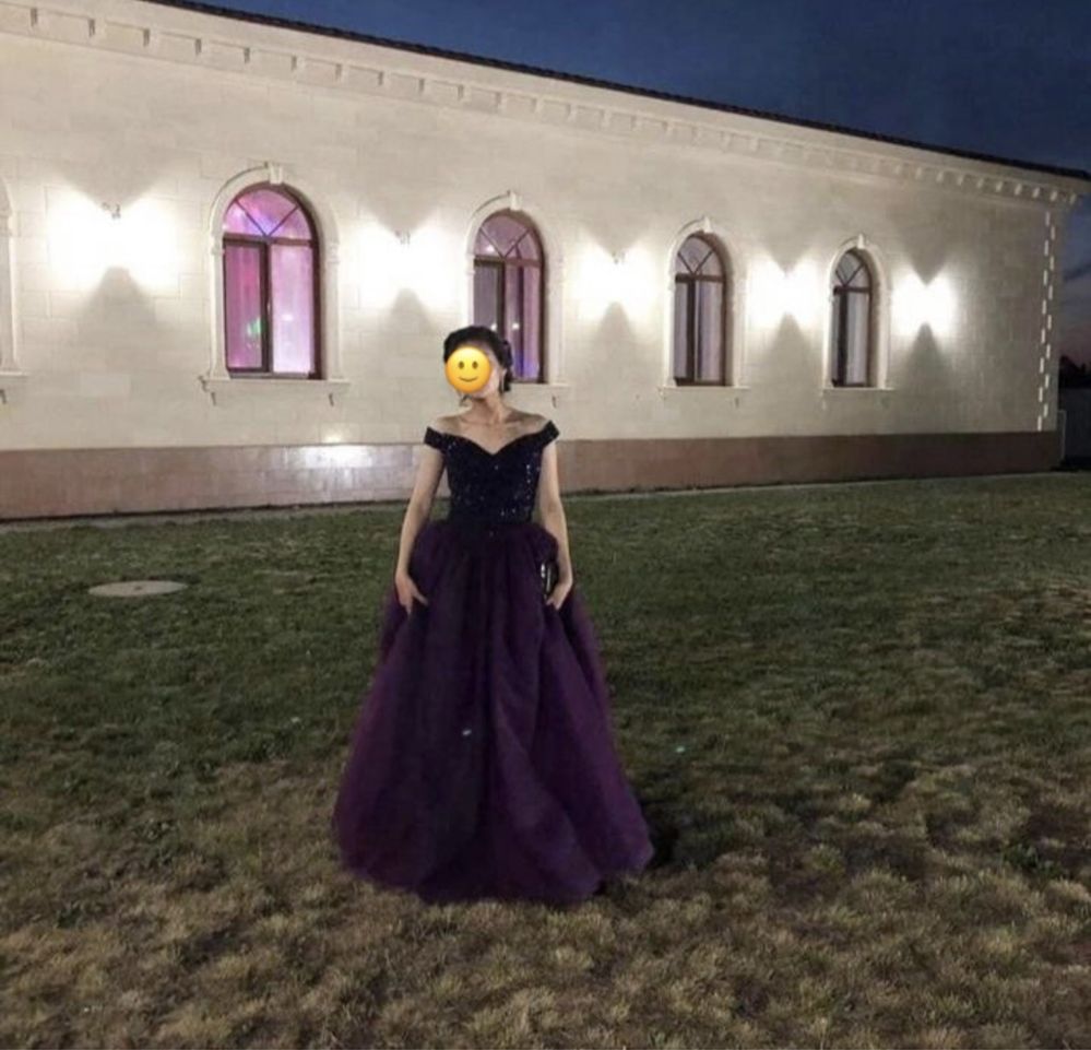 Красивое вечернее платье