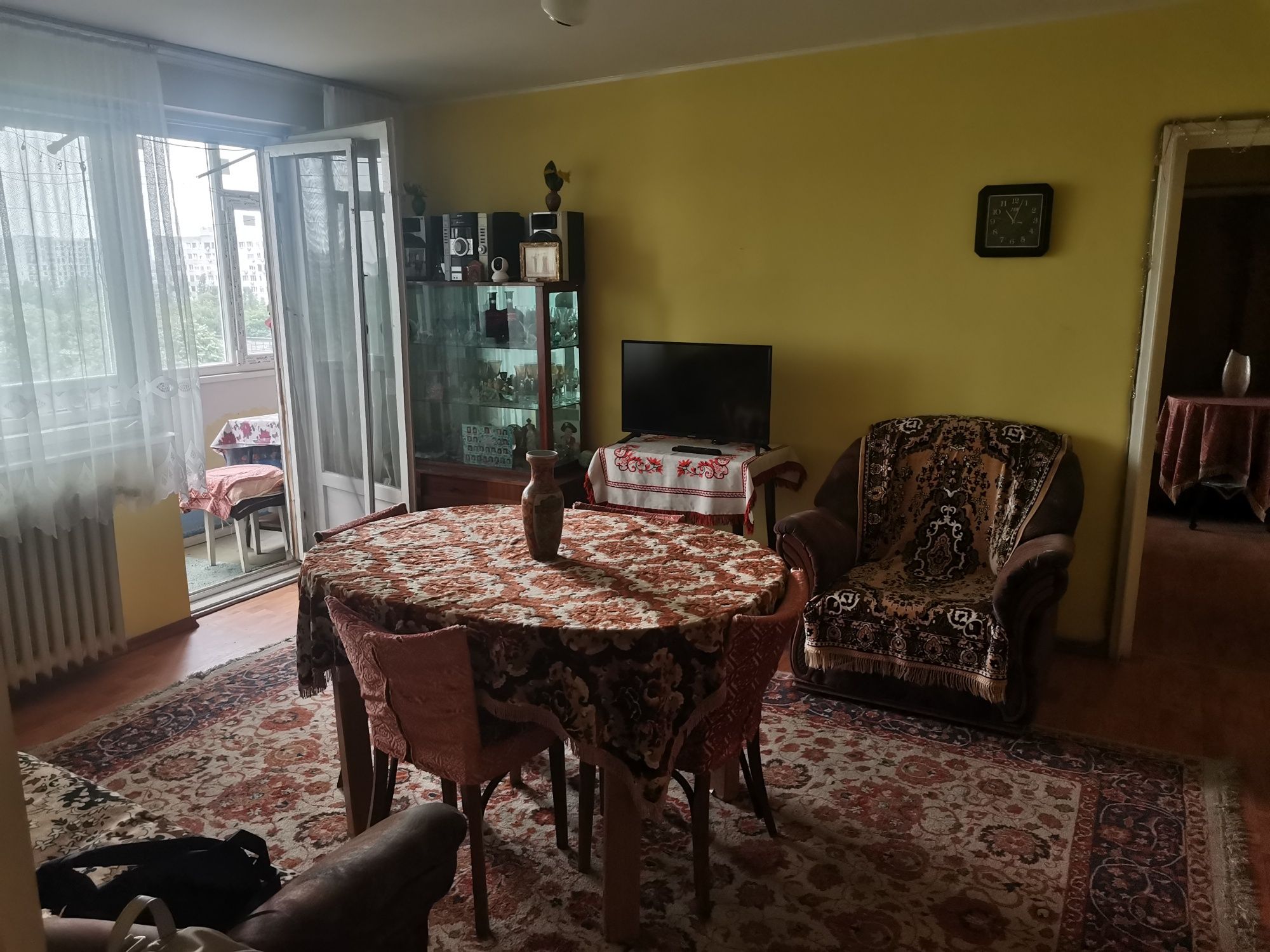 Vand apartament 3 camere Drumul Taberei