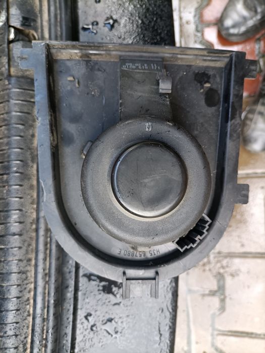 Aerotermă:golf4,A3,Ibiza Leon Octavia...livrez colet avantajos oriunde