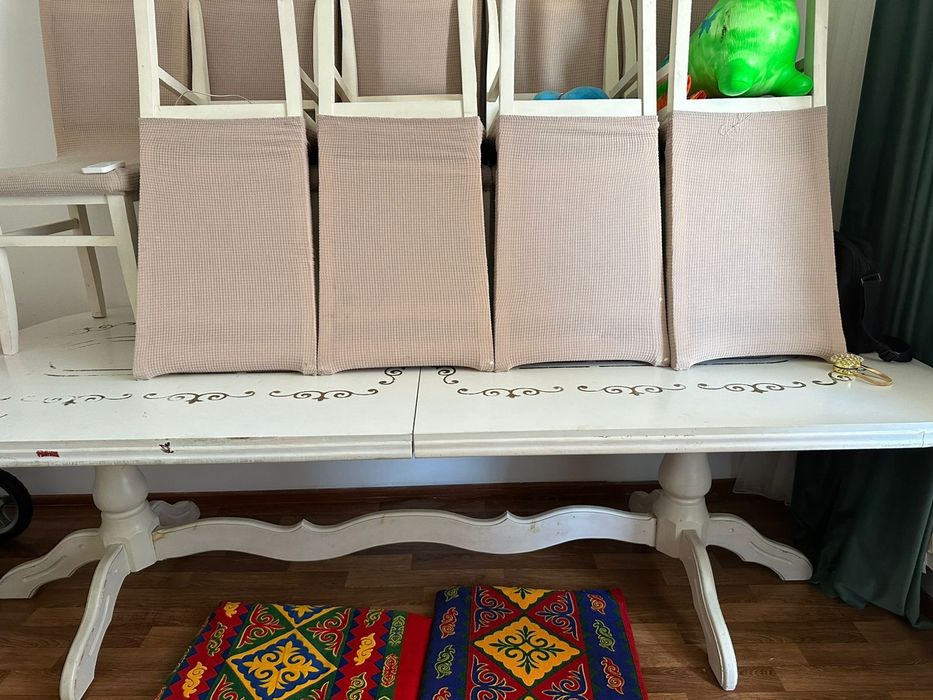 мебель: шкаф стол