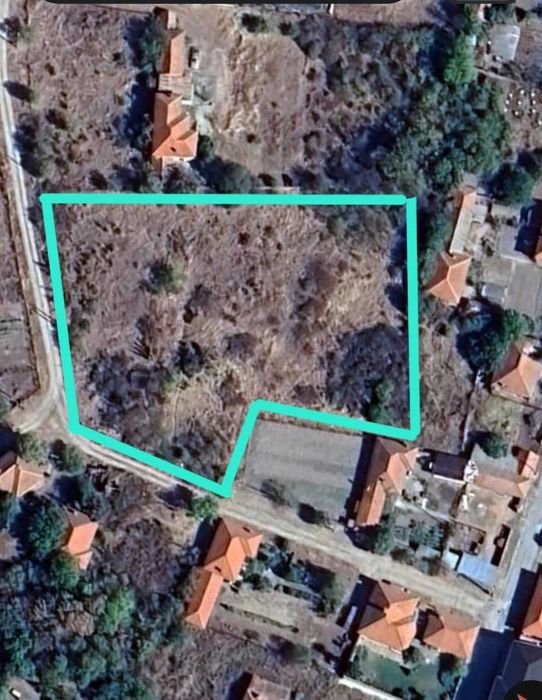 Продават се 4 урегулирани поземлени имота в с.Мезек,общ.Свиленград!