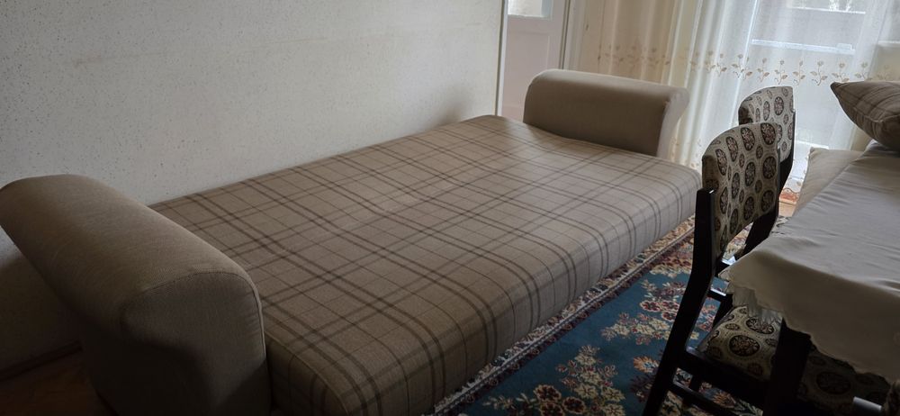 Canapea extensibila cu 2 fotolii