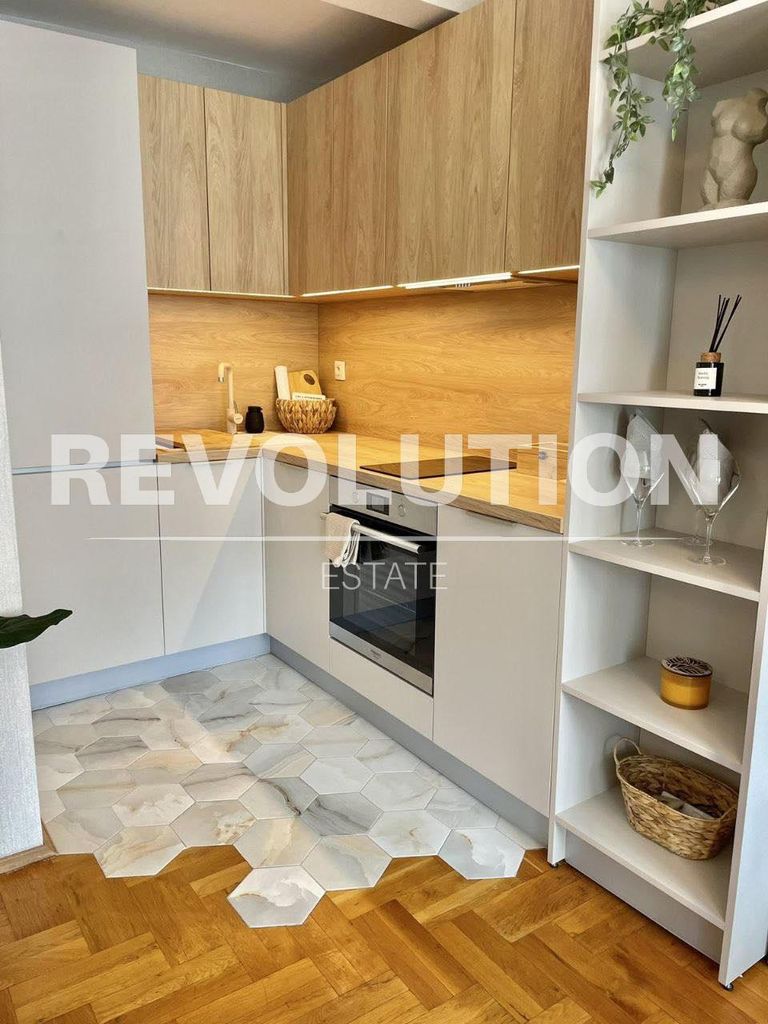 Дава се под наем Мезонет в Варна, Генералите - 80 кв.м за 900 € - Снимка #2