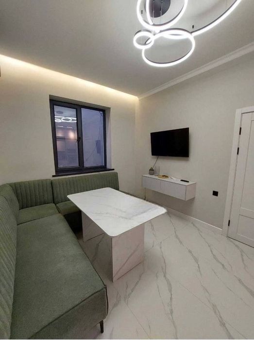 Никитина. 5 ком. Дом. М.Улугбекский р-он.