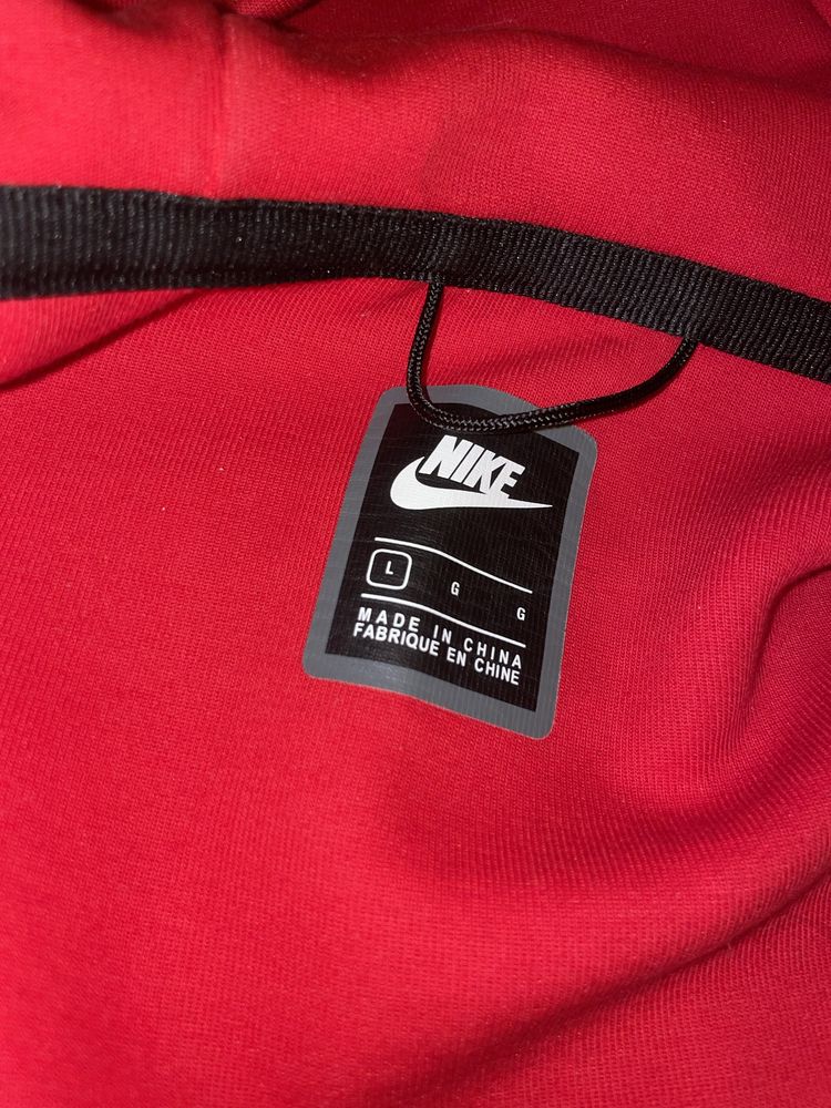 Hanorac Nike Tech Fleece Red