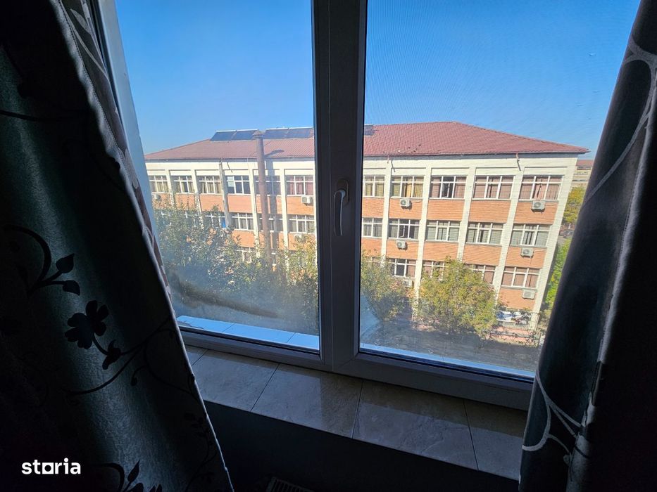 Vand ap cu 2 camere zona Liceu Danubius