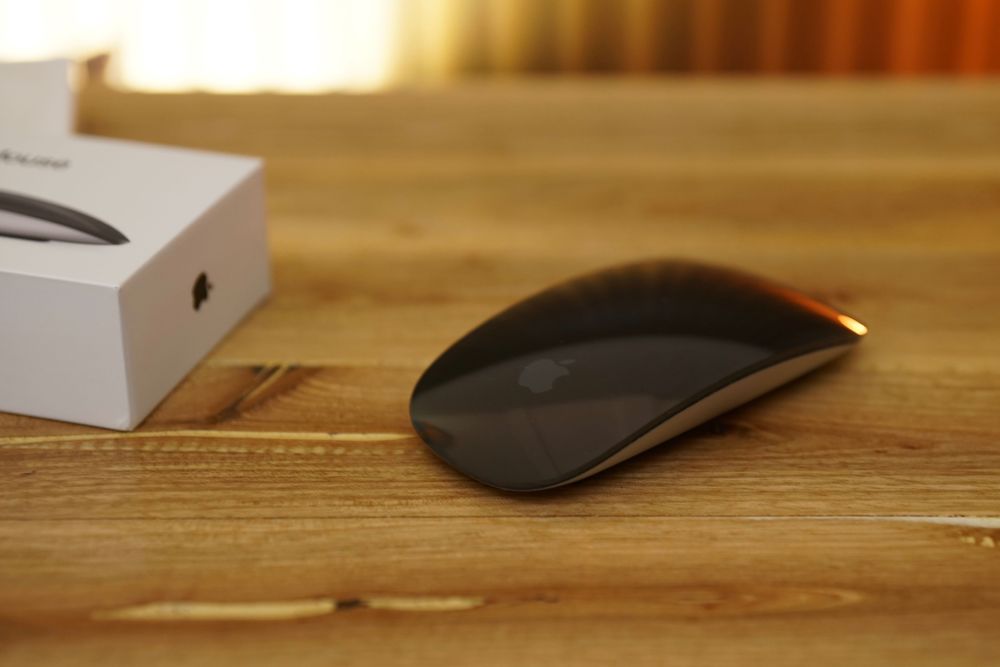 Apple Magic Mouse, Multi-Touch Surface, Negru, in garanție