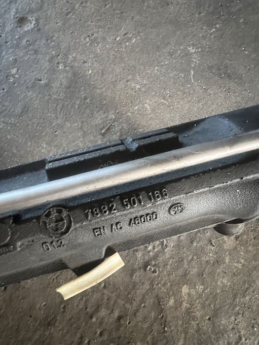 Динамик рейка активна BMW E60 E61 ляв волан перфектна