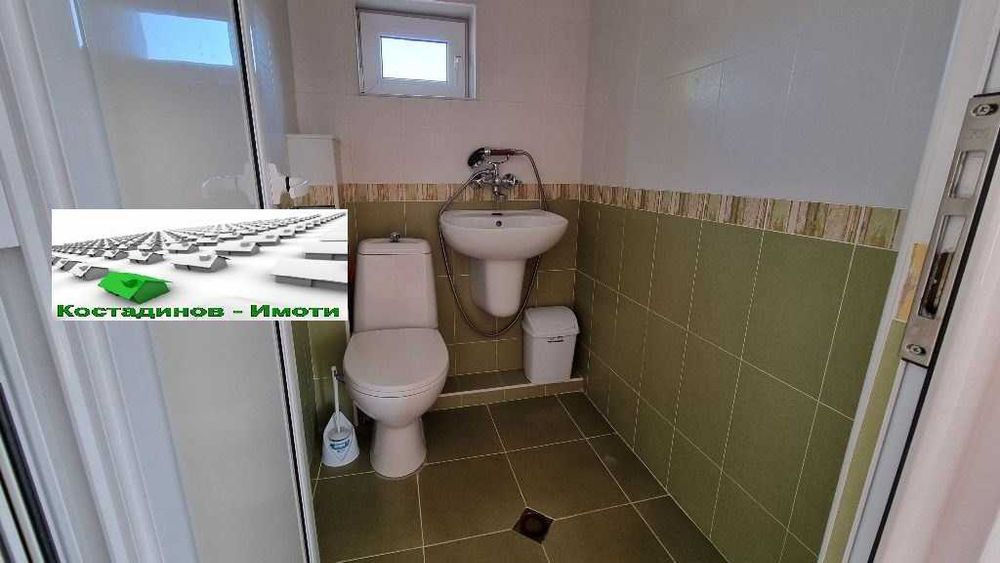 Дава се под наем Едностаен апартамент в Пловдив, Център - 40 кв.м за 306 € - Снимка #4