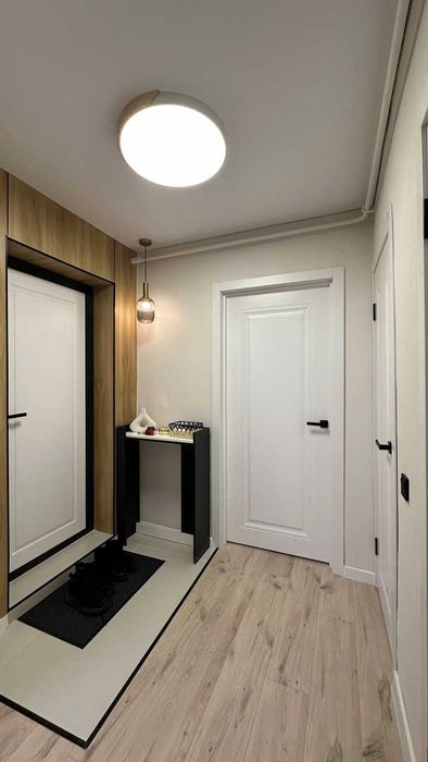 2-х комнатная квартира новой планировки в районе Пирамиды