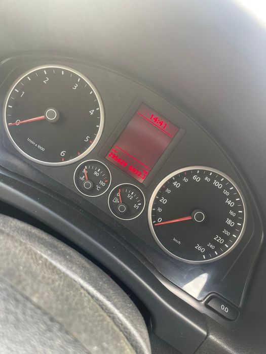 Vând sau schimb  tiguan