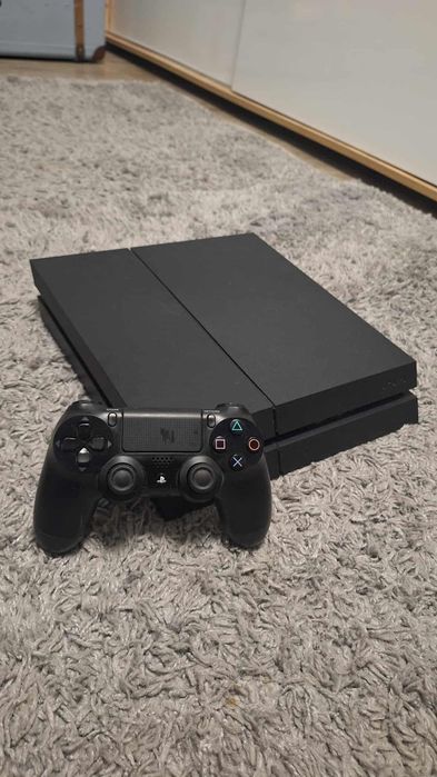 PlayStation 4 slim