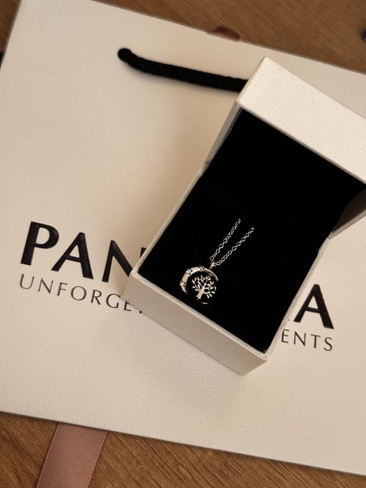 Pandora колие Пандора