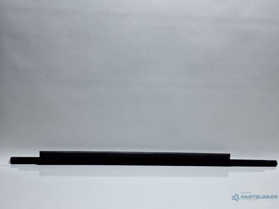 Ornament crom usa stanga spate AUDI A4 IV 8K2, B8 2007 - 2015 TDI CAGB, CJCB, CSUB 8K0853763H