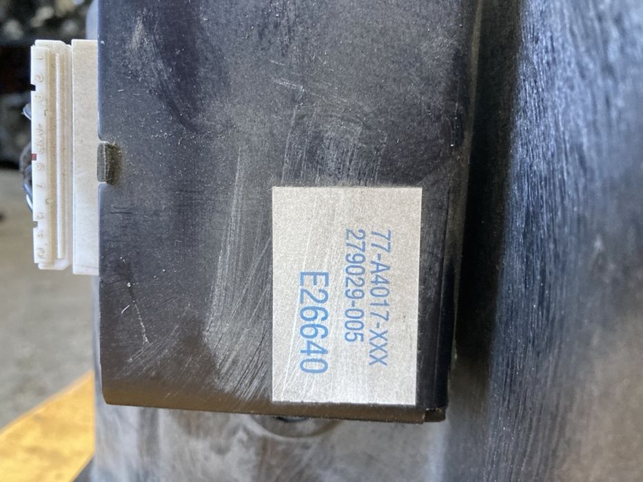 Range rover P38 буфер,чейнджър и модул