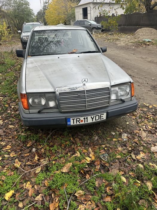 Mercedes W124 250 D