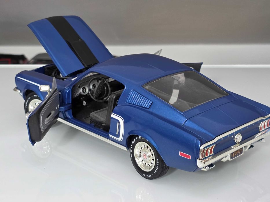 Macheta Auto 1/18 ERTL Ford Mustang GT