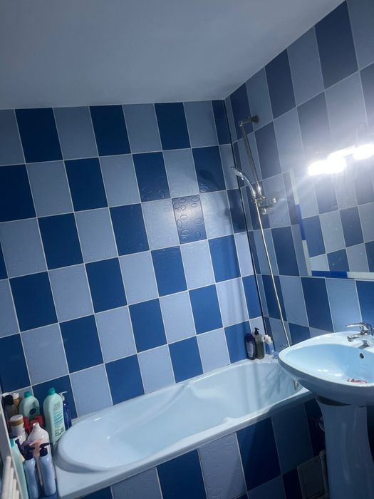 Vând apartament 2 camere în Năsăud