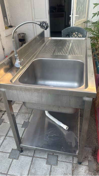 Masa inox cu spalator 140x70