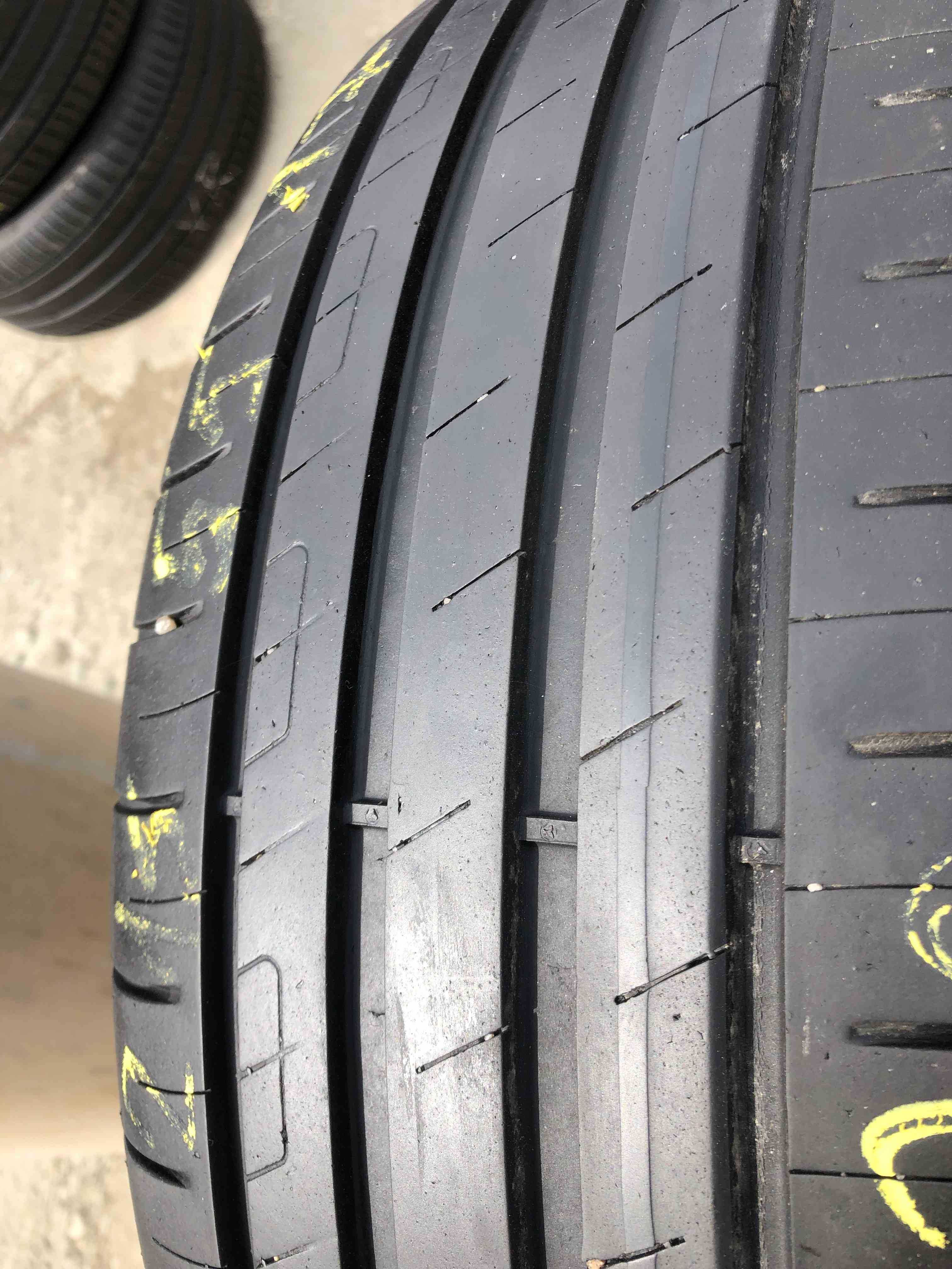 SET 2 Anvelope Vara 215/55 R17 GOODYEAR Efficient Grip 94V