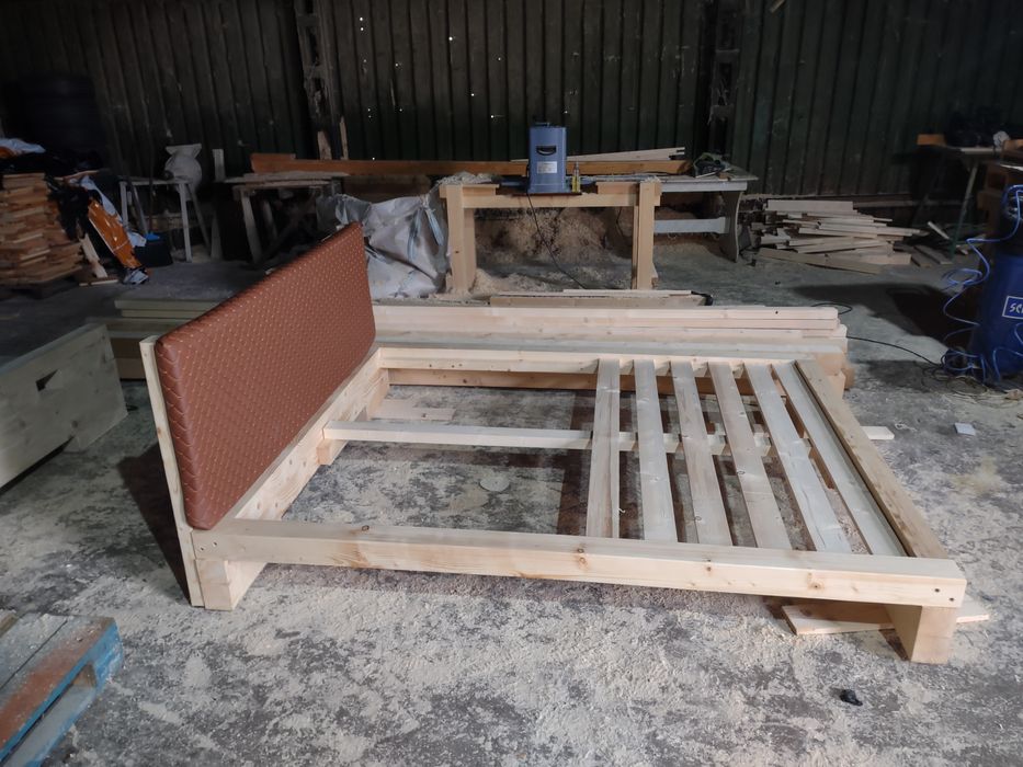 Pat lemn masiv cu somiera