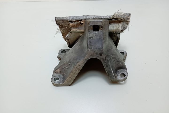 Suport motor 3.2 Benzina 8K0199307AS Audi A5 8T