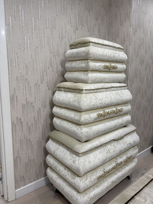 Продам мебельный сандук хорошем состояние