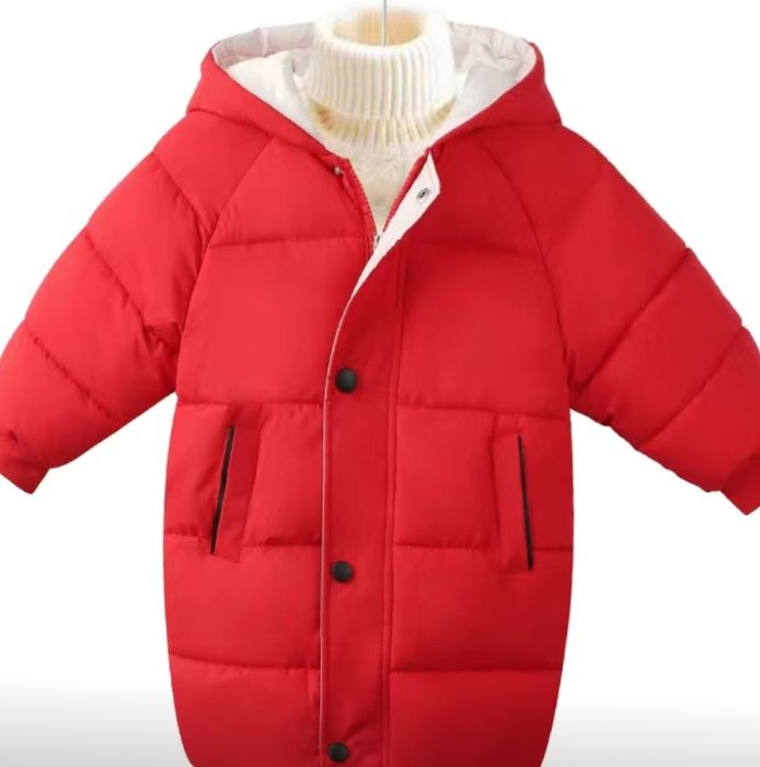 Продам детские куртки